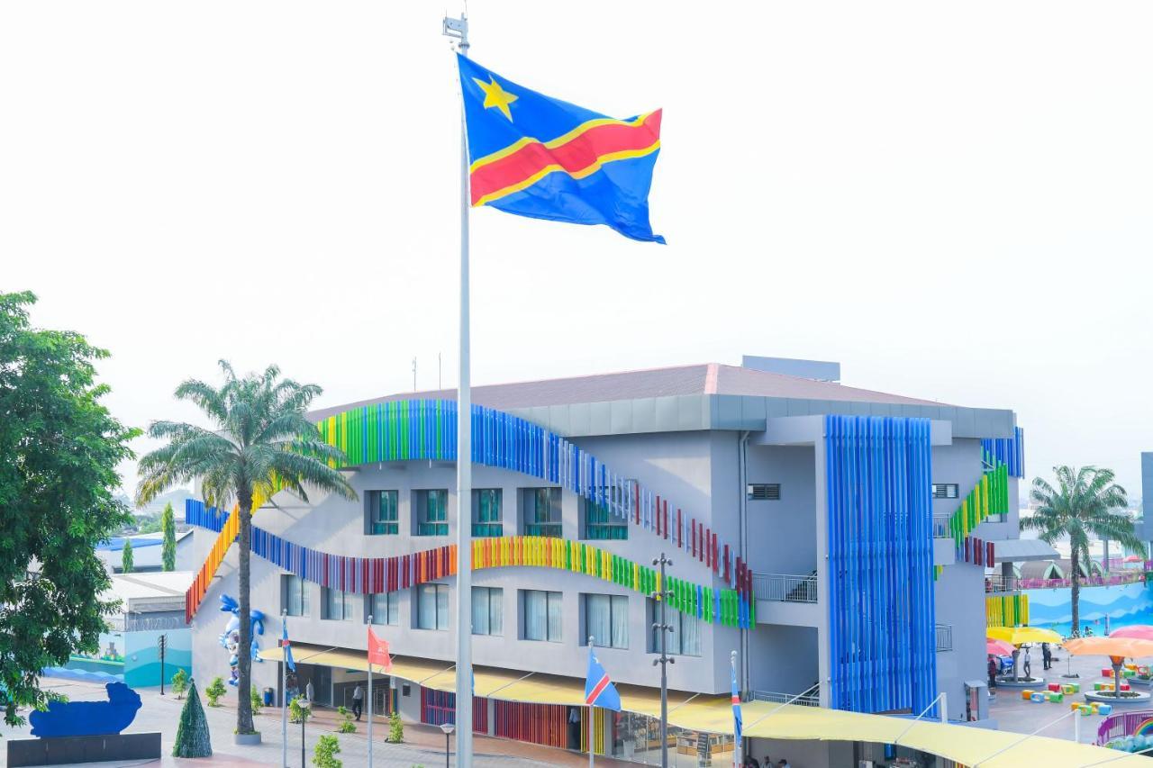 Aqua Inn Hotel คินชาซา ภายนอก รูปภาพ